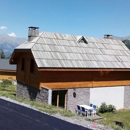 House Les Chalets De Praroustan בקתה